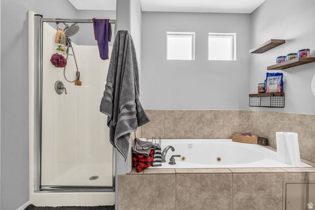 10782 S WYNGATE PARK DR, South Jordan, UT 84095