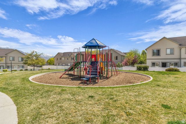 10782 S WYNGATE PARK DR, South Jordan, UT 84095