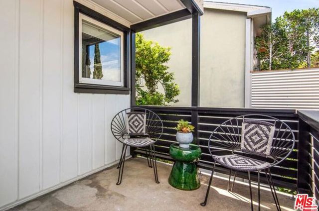 12248 Laurel Terrace Drive, Studio City, CA 91604