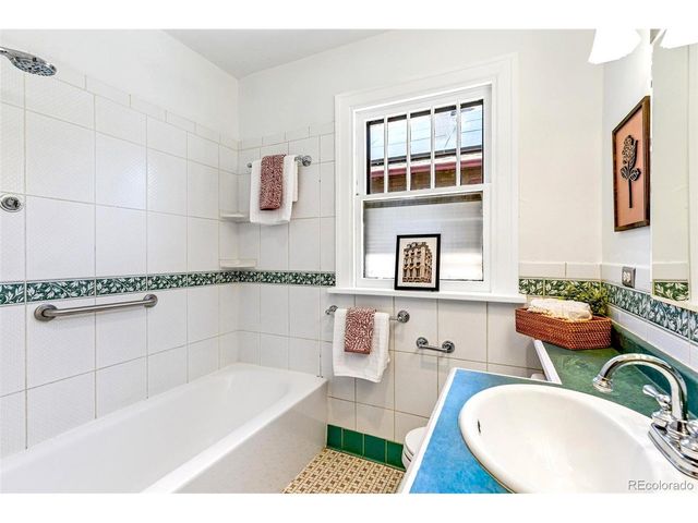 2660 Meade St, Denver, CO 80211