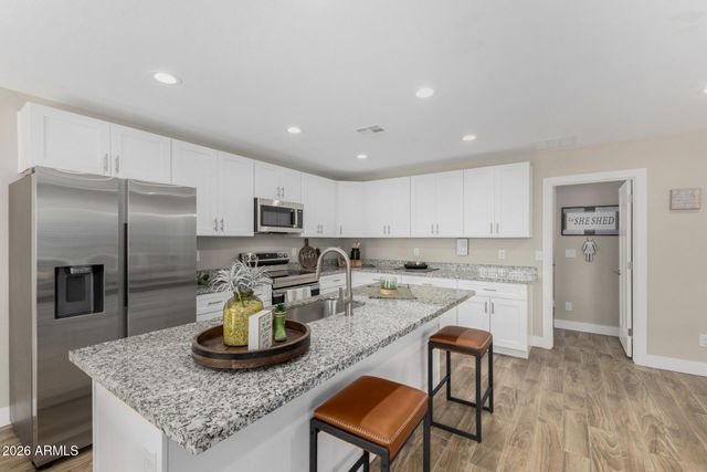 5714 S 12TH Lane, Phoenix, AZ 85041