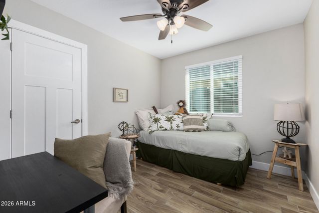 5714 S 12TH Lane, Phoenix, AZ 85041