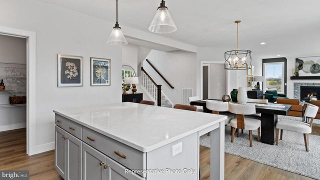 110 COPPER RIDGE DR, Newmanstown, PA 17073