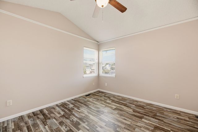 2510 S Cooper St, Wichita, KS 67210