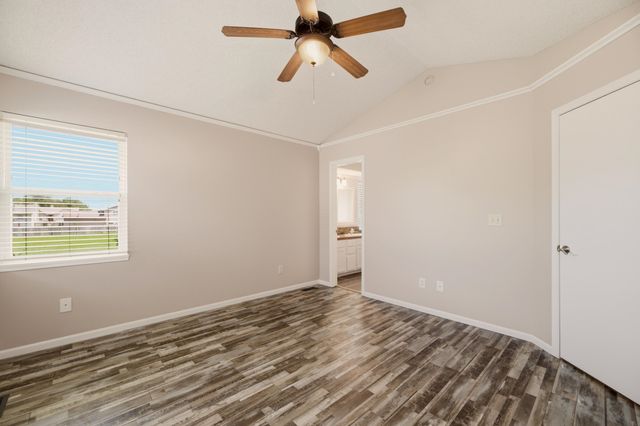 2510 S Cooper St, Wichita, KS 67210