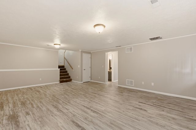 2510 S Cooper St, Wichita, KS 67210