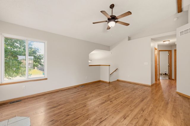 2510 S Cooper St, Wichita, KS 67210