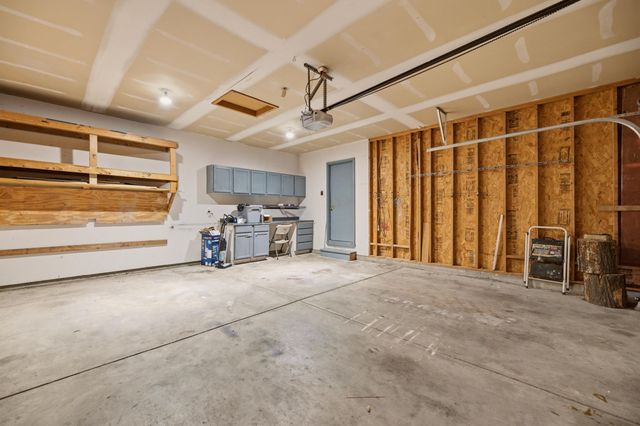 2510 S Cooper St, Wichita, KS 67210