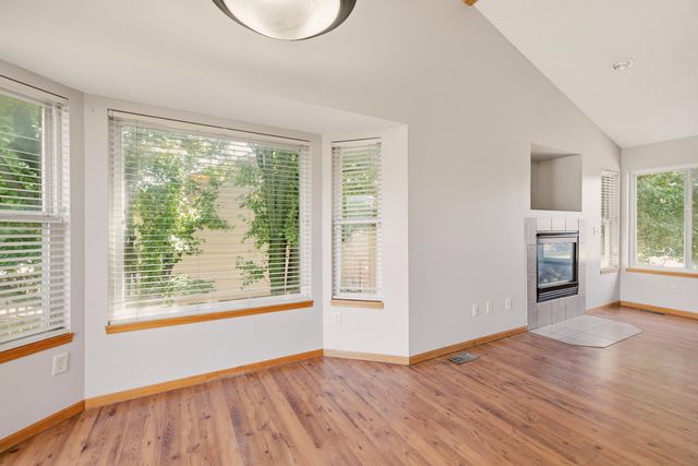 2510 S Cooper St, Wichita, KS 67210