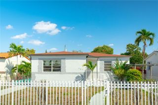 467 SE 3rd St 1, Hialeah, FL 33010