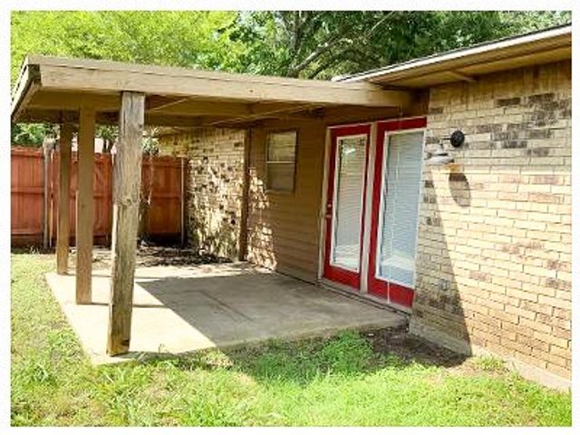 2833 Emberwood Drive, Garland, TX 75043