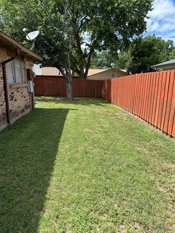 2833 Emberwood Drive, Garland, TX 75043