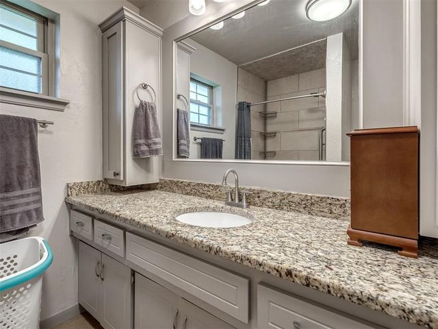 7329 Crown Point Road, Oklahoma City, OK 73132