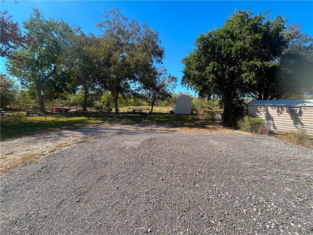 9637 County Road 505, Mathis, TX 78368