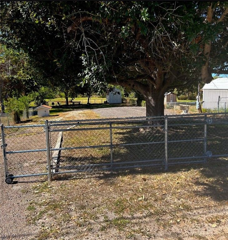 9637 County Road 505, Mathis, TX 78368