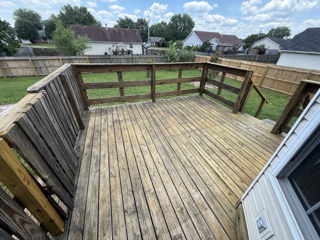 2017 Smith Cir, Greenbrier, TN 37073