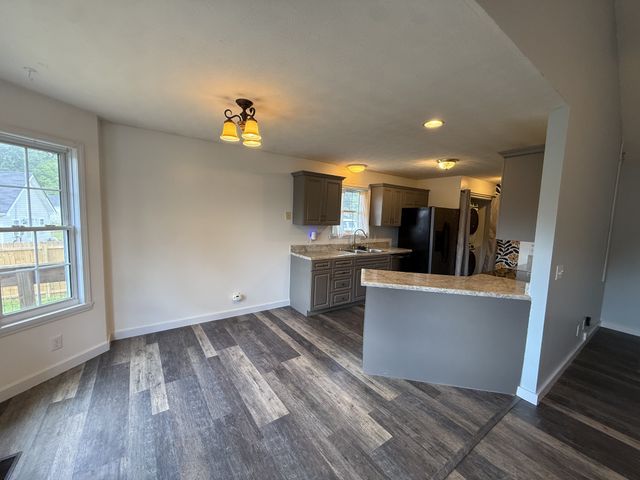 2017 Smith Cir, Greenbrier, TN 37073