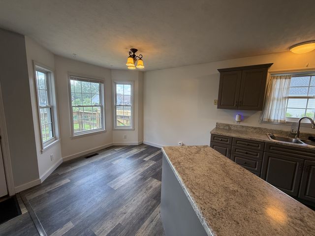 2017 Smith Cir, Greenbrier, TN 37073
