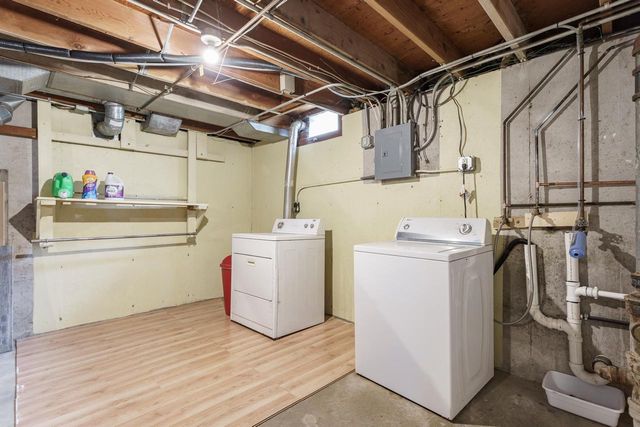 478 N Arch Street, Janesville, WI 53548