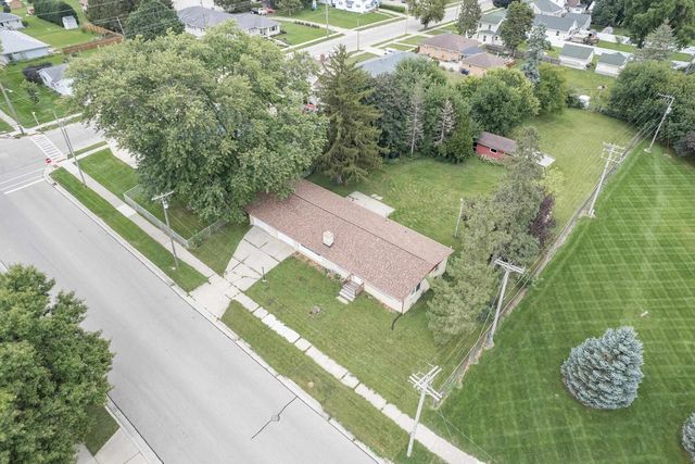 478 N Arch Street, Janesville, WI 53548