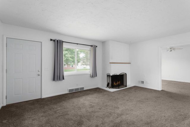 478 N Arch Street, Janesville, WI 53548