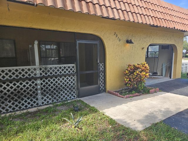7910 NW 70th Court, Tamarac, FL 33321