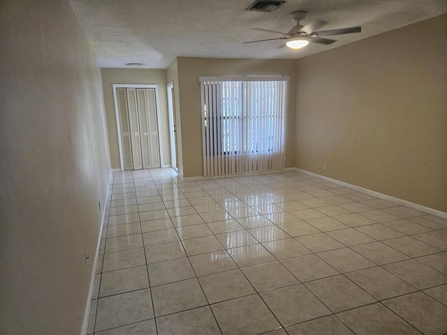 7910 NW 70th Court, Tamarac, FL 33321