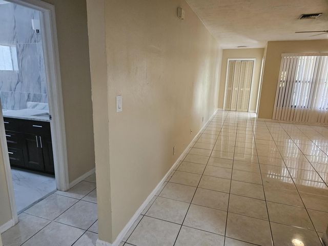 7910 NW 70th Court, Tamarac, FL 33321