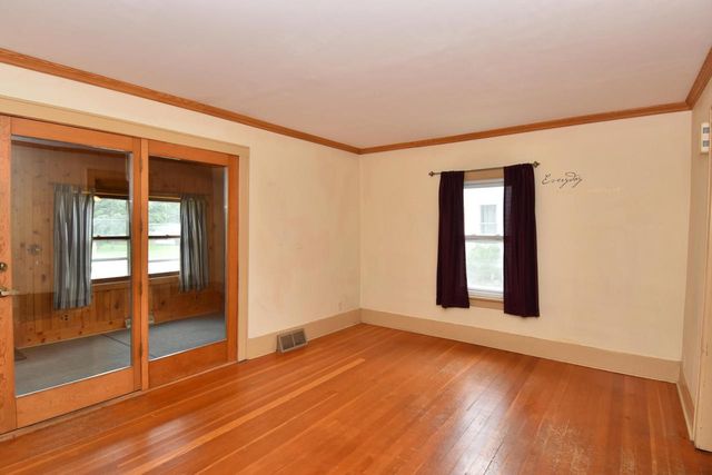 410 W Court STREET, Elkhorn, WI 53121