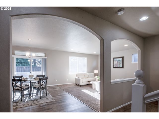 2952 SHELBY Way, Eugene, OR 97404