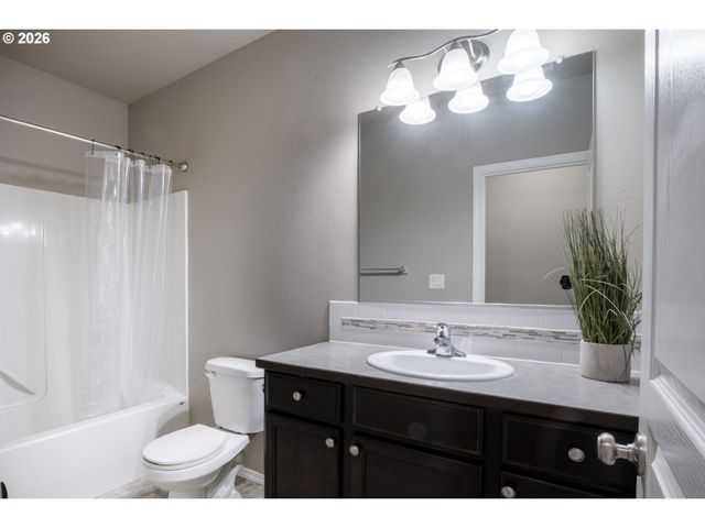 2952 SHELBY Way, Eugene, OR 97404