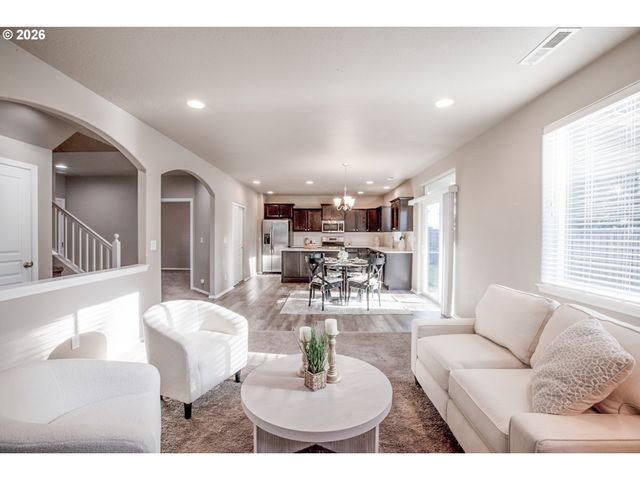 2952 SHELBY Way, Eugene, OR 97404