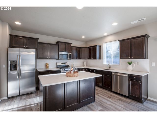 2952 SHELBY Way, Eugene, OR 97404