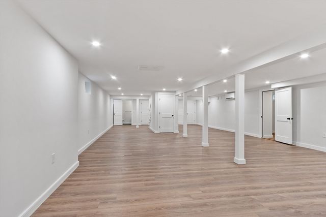 127 Lee Dr, Concord, MA 01742