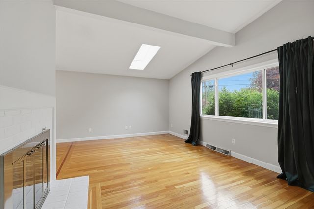 27 Clearview Drive, Framingham, MA 01701