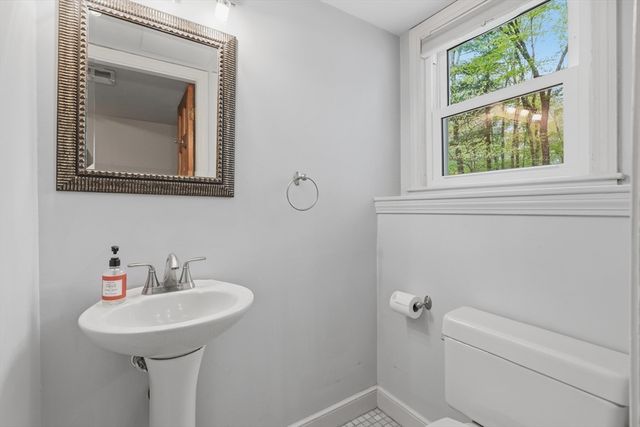 27 Clearview Drive, Framingham, MA 01701