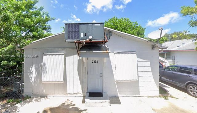 2322 Taft Street, Hollywood, FL 33020