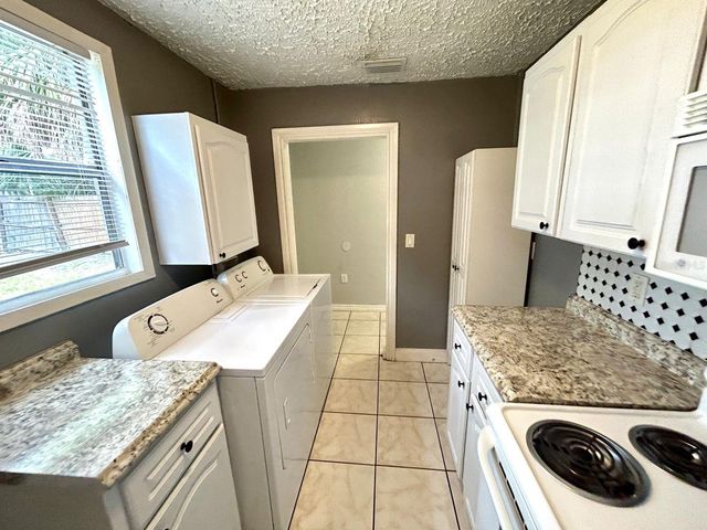 2308 E 15TH AVENUE, Tampa, FL 33605