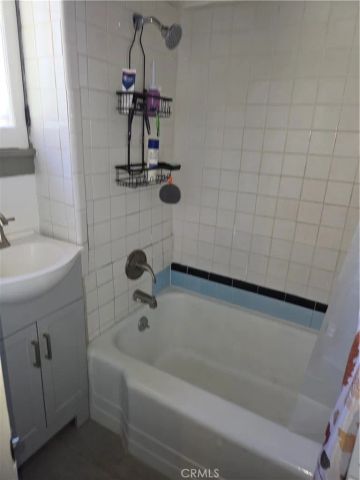 1580 E 45th Street, Los Angeles, CA 90011