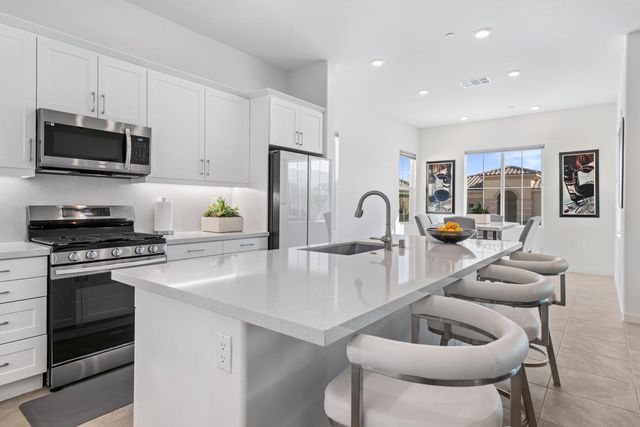 3455 Via Leonardo, Palm Desert, CA 92260