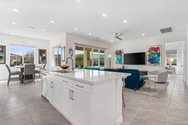 3455 Via Leonardo, Palm Desert, CA 92260