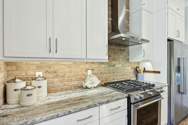 29138 GRANDVIEW Manor, Yulee, FL 32097