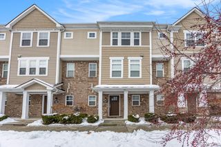 507 Midland Boulevard 26, Royal Oak, MI 48073