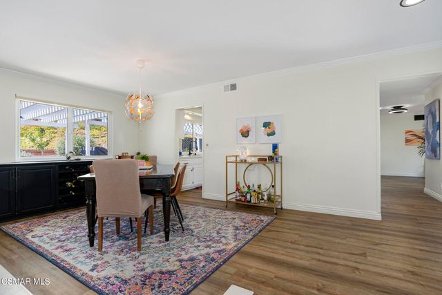 989 Calle Pinata, Thousand Oaks, CA 91360