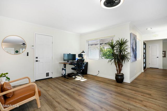 989 Calle Pinata, Thousand Oaks, CA 91360