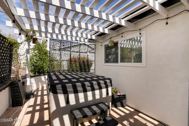 989 Calle Pinata, Thousand Oaks, CA 91360