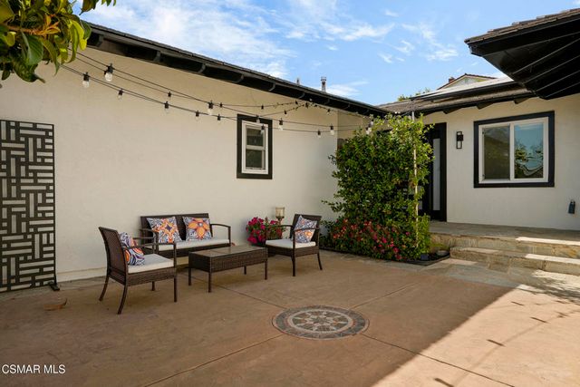 989 Calle Pinata, Thousand Oaks, CA 91360