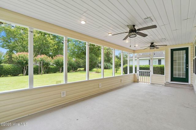 506 Wampee Street NW, Calabash, NC 28467