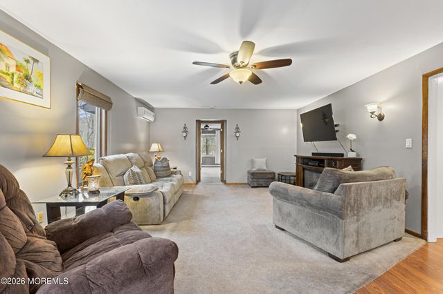 164 W 3rd Street, Howell, NJ 07731