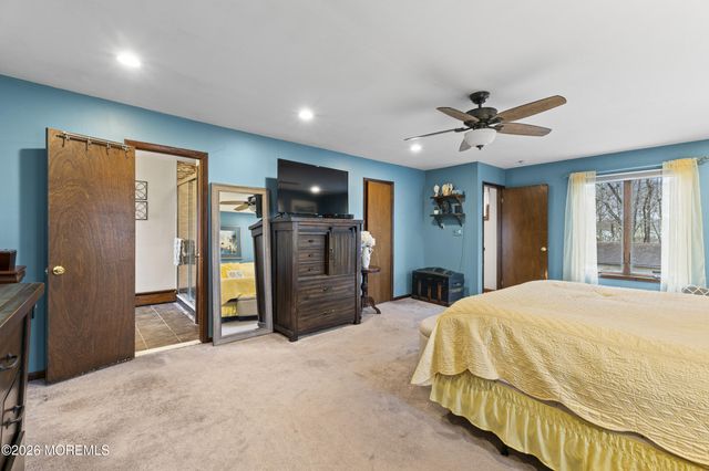 164 W 3rd Street, Howell, NJ 07731